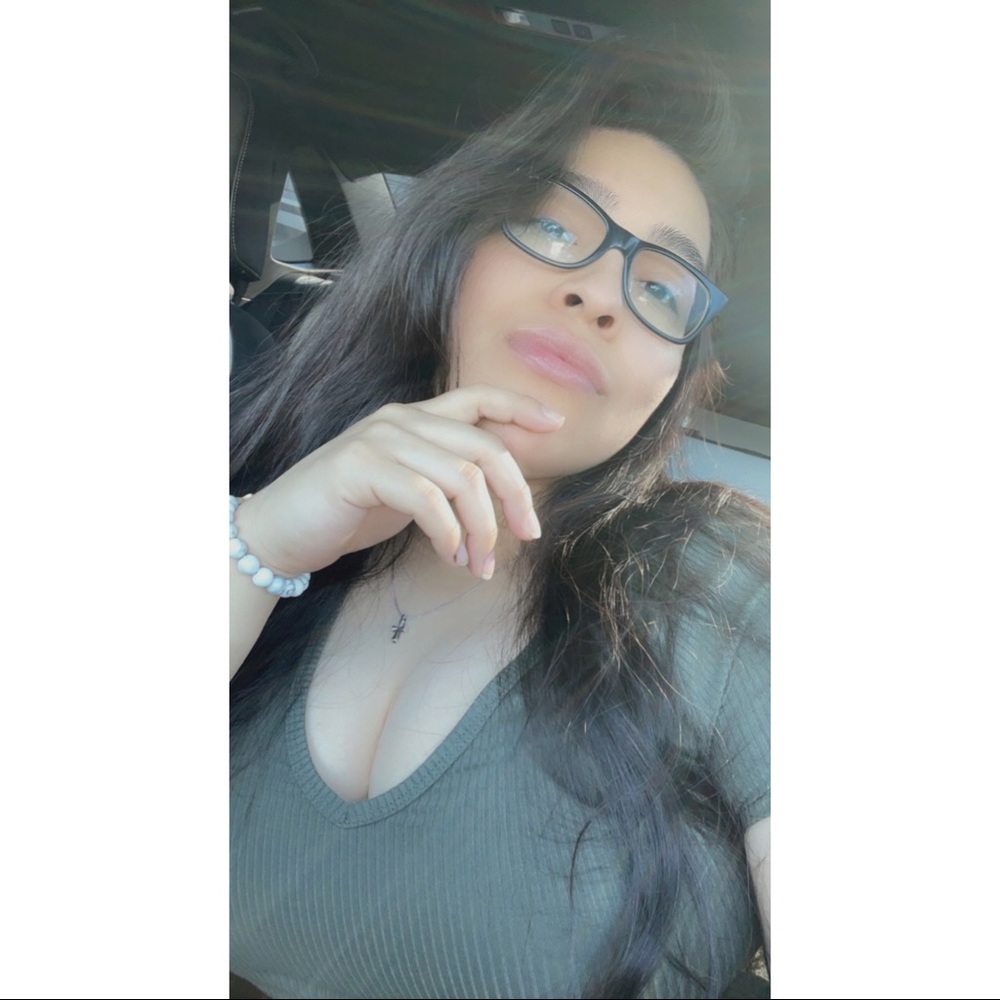 Meet your Posher, Maria